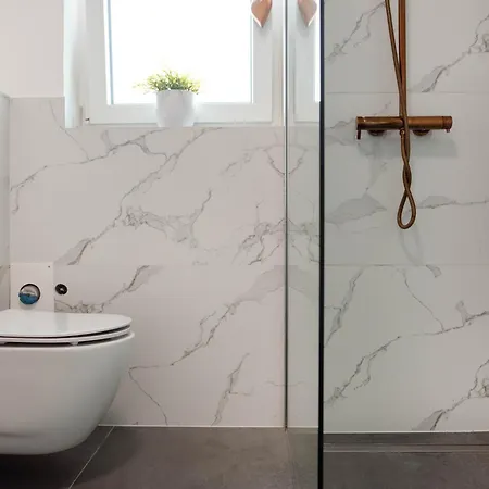 Adriatic Sunset View Apartman *