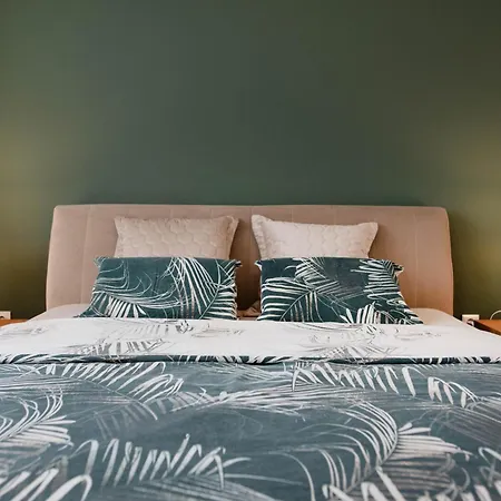 Adriatic Sunset View * 포레치