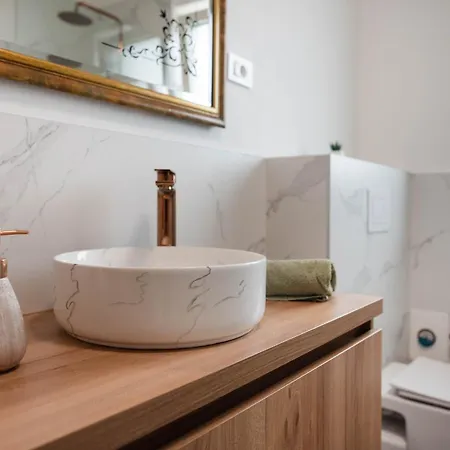 Adriatic Sunset View Appartamento Porec